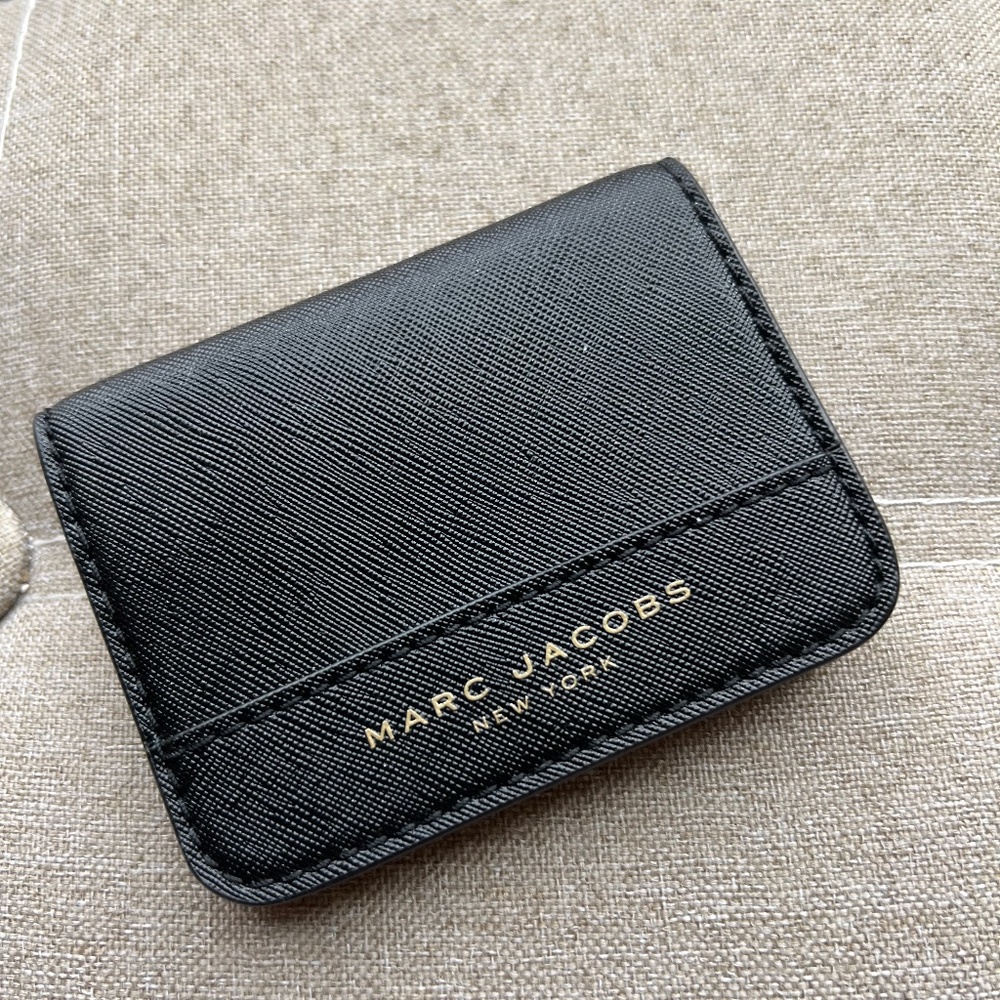 Marc jacobs mini wallet